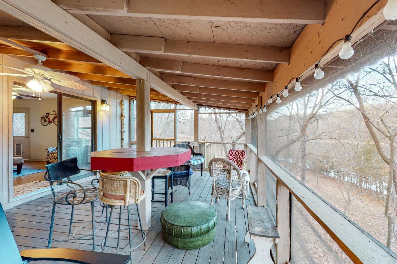 Lone Star Lake House Юрика Спрингс Экстерьер фото